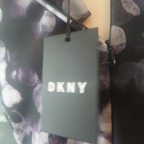 DKNY Women's Dress with Purple and Black Design - Picture 6 of 12